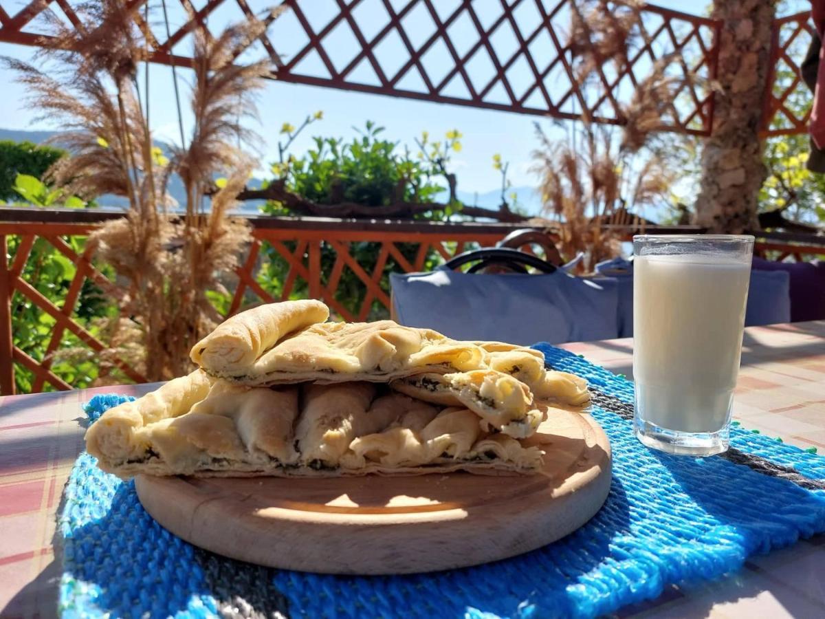 Prespa'S Balcony Guesthouse Dolna Gorica Eksteriør bilde