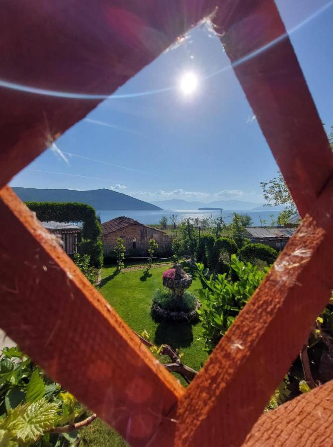 Prespa'S Balcony Guesthouse Dolna Gorica Eksteriør bilde